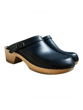 SVEN Sling Strap Clogs Mid Heels Navy Leather